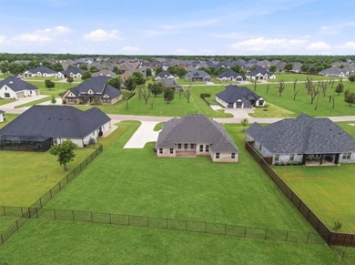 New construction by Al Couto Homes in the gated golf course - photo 36