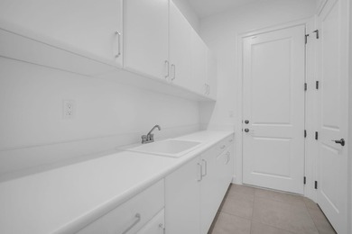 SPECTACULAR NEVER LIVED IN 3 BEDROOM 4 FULL BATHROOM SINGLE - photo 36