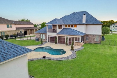 Welcome to a rare blend of luxury, space, and flexibility in the - photo 37