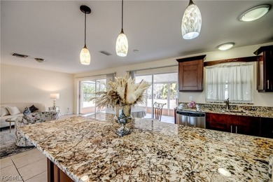 Welcome to the highly desirable SE Country Club area! Situated - photo 10