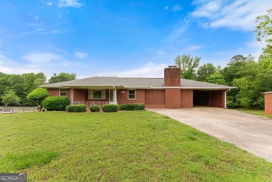 Lake Home For Sale in Gainesville, Georgia