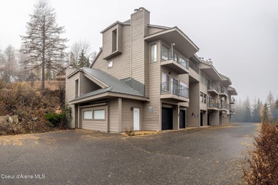 Lake Pend Oreille Condo For Sale in Sandpoint Idaho