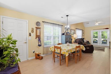 Discover the perfect blend of style and convenience in this - photo 5
