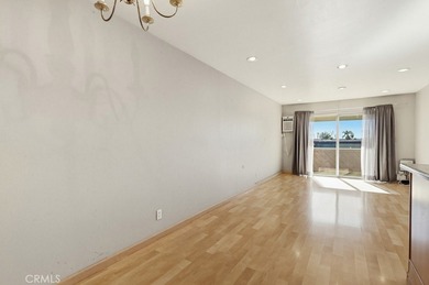 Don't miss this wonderful condo in the Park Ocean condominiums