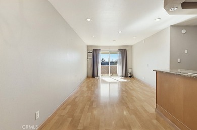 Don't miss this wonderful condo in the Park Ocean condominiums