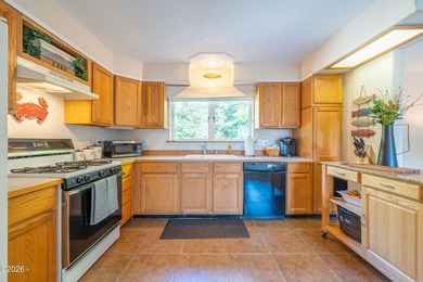 Looking for a home on the lake you can use for the whole family? - photo 19