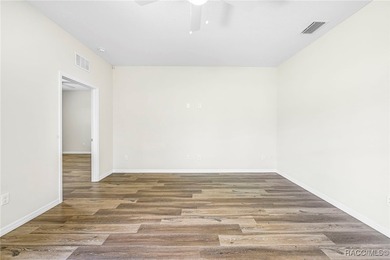Ready for Immediate Occupancy! Seller is offering $5,000 to be - photo 20