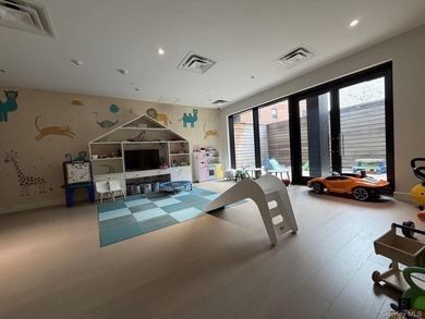 Welcome to Residence 9E at BLVD Condominiums | An elegant, airy - photo 21