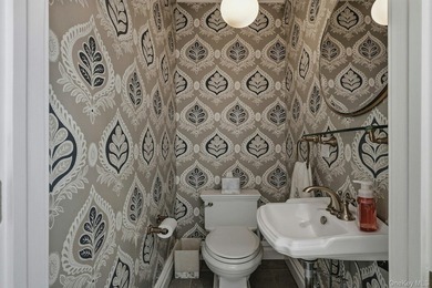 Premium design, exceptional craftsmanship and comfortable living - photo 22