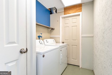 Private Lake Lanier home offered fully furnished with a - photo 27
