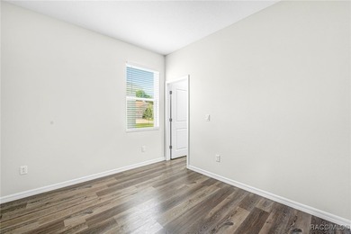 Ready for Immediate Occupancy! Seller is offering $5,000 to be - photo 33