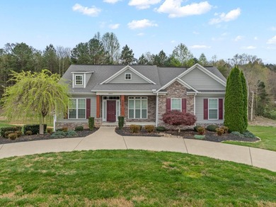 New Price! Now offered below appraised value, this beautifully - photo 1