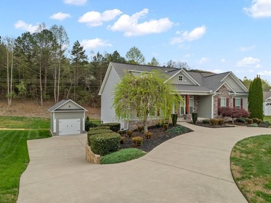 New Price! Now offered below appraised value, this beautifully - photo 3