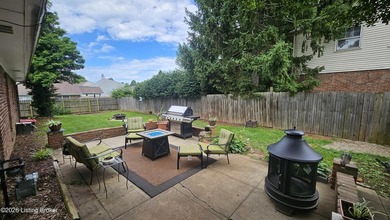 Fabulous Brick Ranch w/ HUGE FINISHED BASEMENT & Over 2400 Sq Ft - photo 44