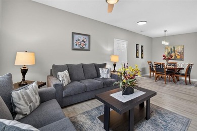 Enjoy effortless Lowcountry living in this beautifully updated - photo 4