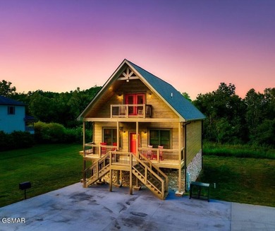 Tucked away in the heart of Pigeon Forge, Paradise Point offers - photo 3