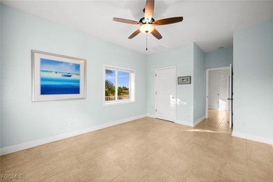 Tropical Island Retreat - Newer Build (2015) - Direct Gulf