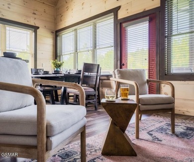 Tucked away in the heart of Pigeon Forge, Paradise Point offers - photo 9
