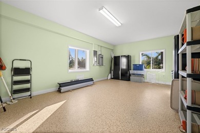 Tropical Island Retreat - Newer Build (2015) - Direct Gulf