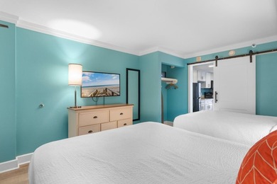 Wake up to the sound of the waves and a view you'll never get - photo 3