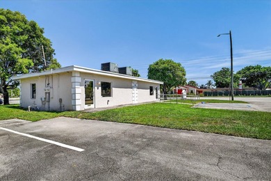 Great property directly on main Rd!!! WAS OFF MARKET FOR ALMOST1 - photo 2