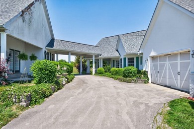 Set on 112 exceptional acres in the heart of Central Kentucky's - photo 4