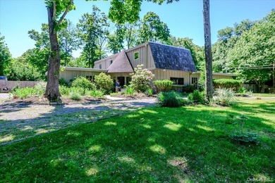 Live where you play on Long Island shores in this stunning - photo 4