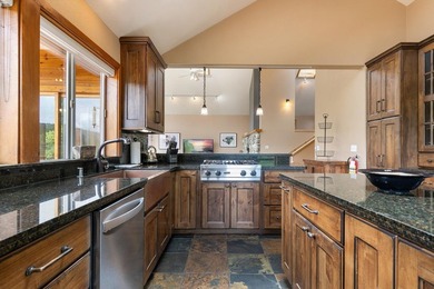 Rare flat and sunny Northstar homesite with sweeping views - photo 11