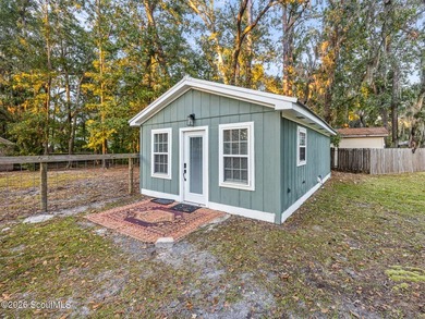Welcome to this charming 3-bedroom, 2-bath home with a - photo 21