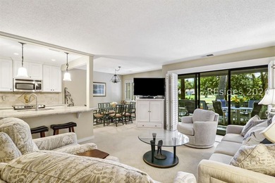 Updated Palmetto Dunes villa offering sweeping golf views and an - photo 3