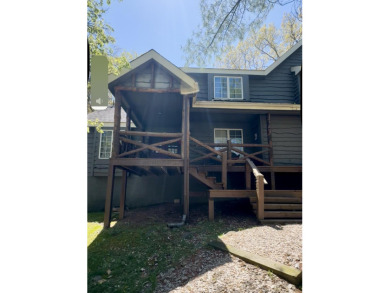 (private lake, pond, coastal) Home For Sale in Lake Harmony Pennsylvania