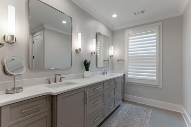 STUNNING LAKE HOME, NEWER CONSTRUCTION, OFFERED FURNISHED AND - photo 33