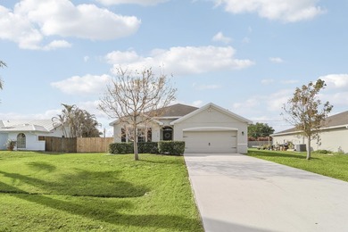 UPDATE!!!! SELLER IS NOW OFFERING A $10,000 CREDIT TO BUYER AT - photo 2