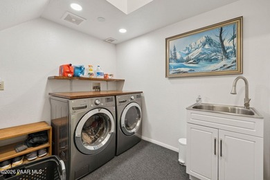Sellers are acting on feedback that buyers need a 3rd bedroom - photo 41
