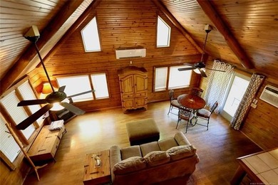 Cozy Log Cabin Tucked Away in the Trees Take the steps down to - photo 3