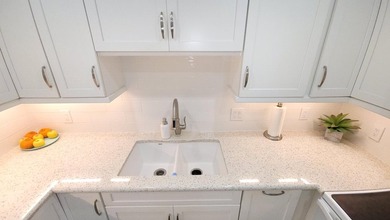 Welcome to this beautifully maintained and thoughtfully upgraded - photo 3