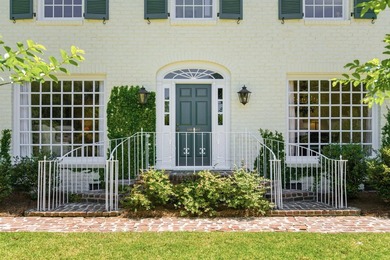 Fully renovated to the studs and expanded in 2022, this classic - photo 3