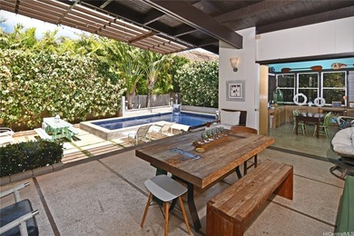 Get ready to find your dream home with this stunning Mid Century - photo 7