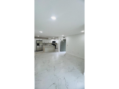 Investors Opportunity! Rent right away! Beautiful completely - photo 10