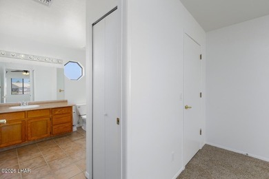 Cute, Clean & freshly update with new paint, new window blinds - photo 13