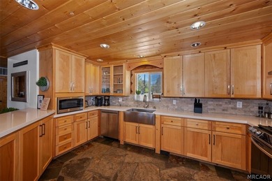 Welcome to *Big Bear Manor*, an extraordinary luxury full log - photo 14