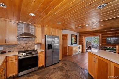 Welcome to *Big Bear Manor*, an extraordinary luxury full log - photo 15