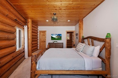 Welcome to *Big Bear Manor*, an extraordinary luxury full log - photo 16