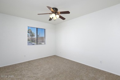 Cute, Clean & freshly update with new paint, new window blinds - photo 17