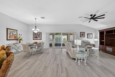GORGEOUS, METICULOUSLY-MAINTAINED, 3/2 BLOCK and STUCCO Magnolia - photo 17
