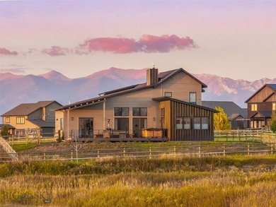 Some homes ask you choose between luxury and location. This home - photo 9
