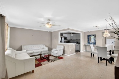 Beautifully updated 1BR/1.5BA condo in the sought-after 55+ - photo 6