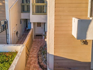 Beautifully updated and spacious townhome in the heart of - photo 45