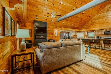 GORGEOUS TURN-KEY LUXURY CABIN first time truly on the market - photo 5