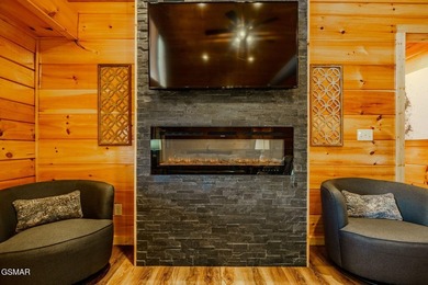 GORGEOUS TURN-KEY LUXURY CABIN first time truly on the market - photo 6